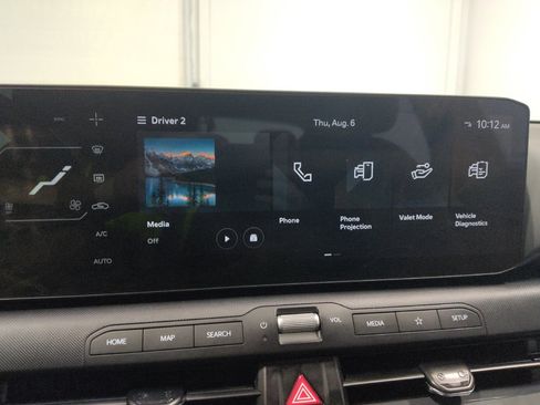 Used 2025 Kia K4 EX FWD image 25