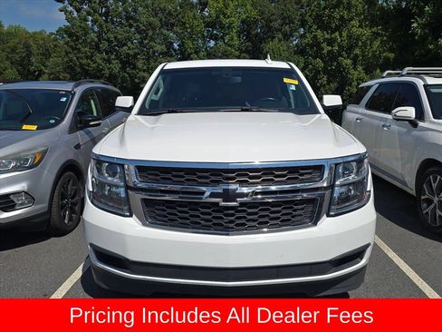Used 2016 Chevrolet Suburban LS RWD image 2