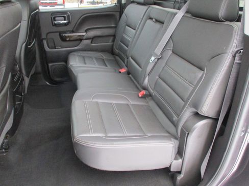 Used 2015 GMC Sierra 2500 Denali w/ Suspension Package, Off-Road image 40