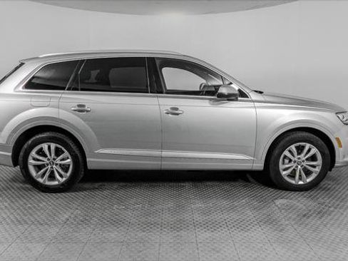 Used 2019 Audi Q7 3.0T Premium AWD/4WD image 9