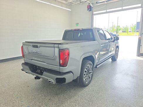 Used 2025 GMC Sierra 1500 Denali Ultimate image 5