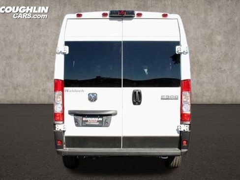 New 2025 RAM ProMaster 2500 w/ Convenience Group image 8