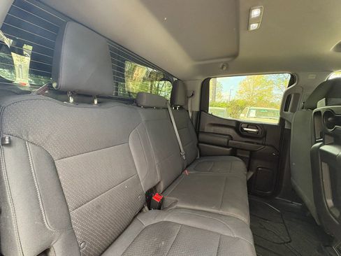 Used 2019 Chevrolet Silverado 1500 Custom Trail Boss w/ Custom Convenience Package image 15