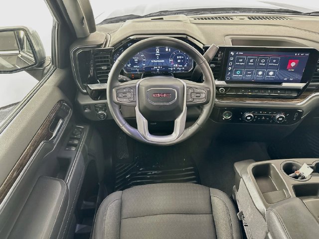 Used 2023 GMC Sierra 1500 SLE AWD/4WD image 10