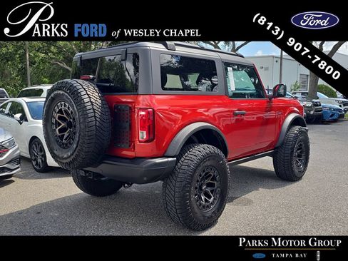 Used 2023 Ford Bronco Black Diamond AWD/4WD image 4