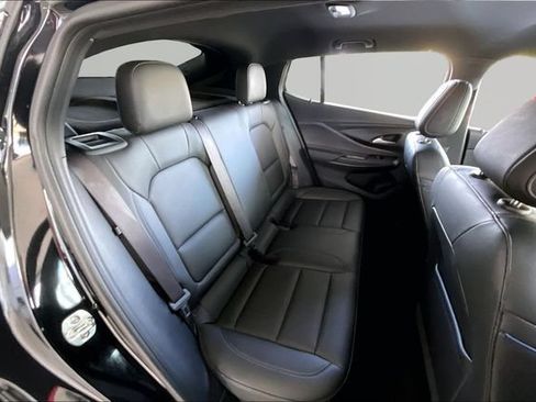 Used 2025 Buick Envista Sport Touring FWD image 17