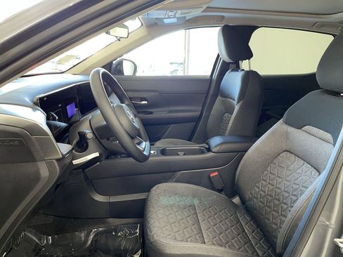 New 2026 Nissan Kicks SV w/ SV Premium Package image 20