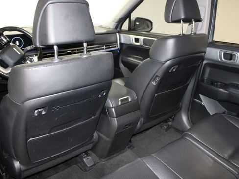 Used 2024 Hyundai Santa Fe Limited image 26