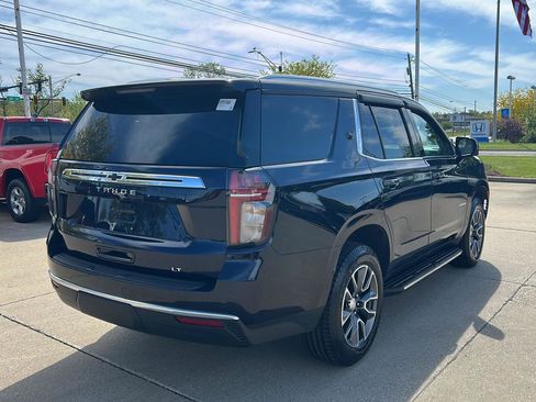 Used 2021 Chevrolet Tahoe LT w/ LT Signature Package AWD/4WD image 3