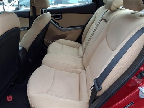 Used 2013 Hyundai Elantra GLS image 19