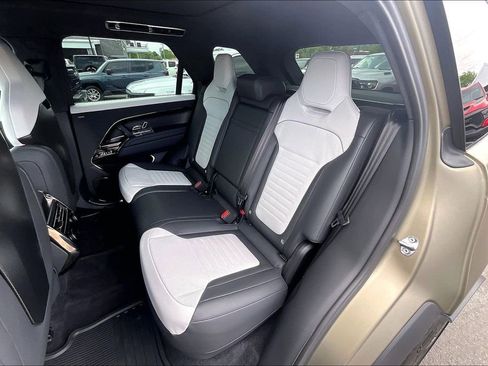 Used 2024 Land Rover Range Rover Sport SV Edition One Carbon Bronze image 24