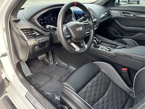 Certified 2022 Cadillac CT5 V Blackwing w/ Parking Package image 9