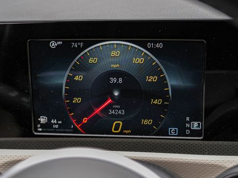 Used 2019 Mercedes-Benz A 220 image 19