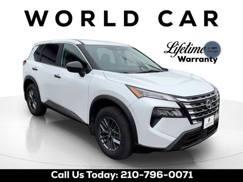 Certified 2025 Nissan Rogue S image 1