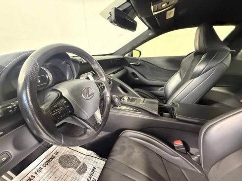 Used 2018 Lexus LC 500 Coupe w/ Performance Package RWD image 15