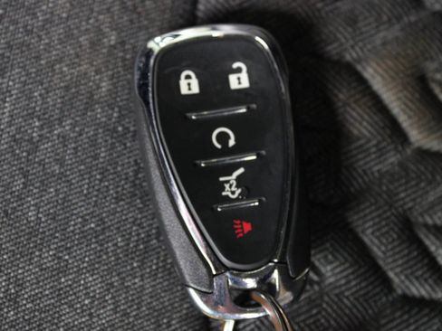 Used 2023 Chevrolet Equinox LT AWD/4WD image 47