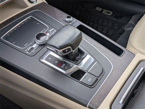 Used 2018 Audi Q5 2.0T Premium Plus w/ Premium Plus Package image 9