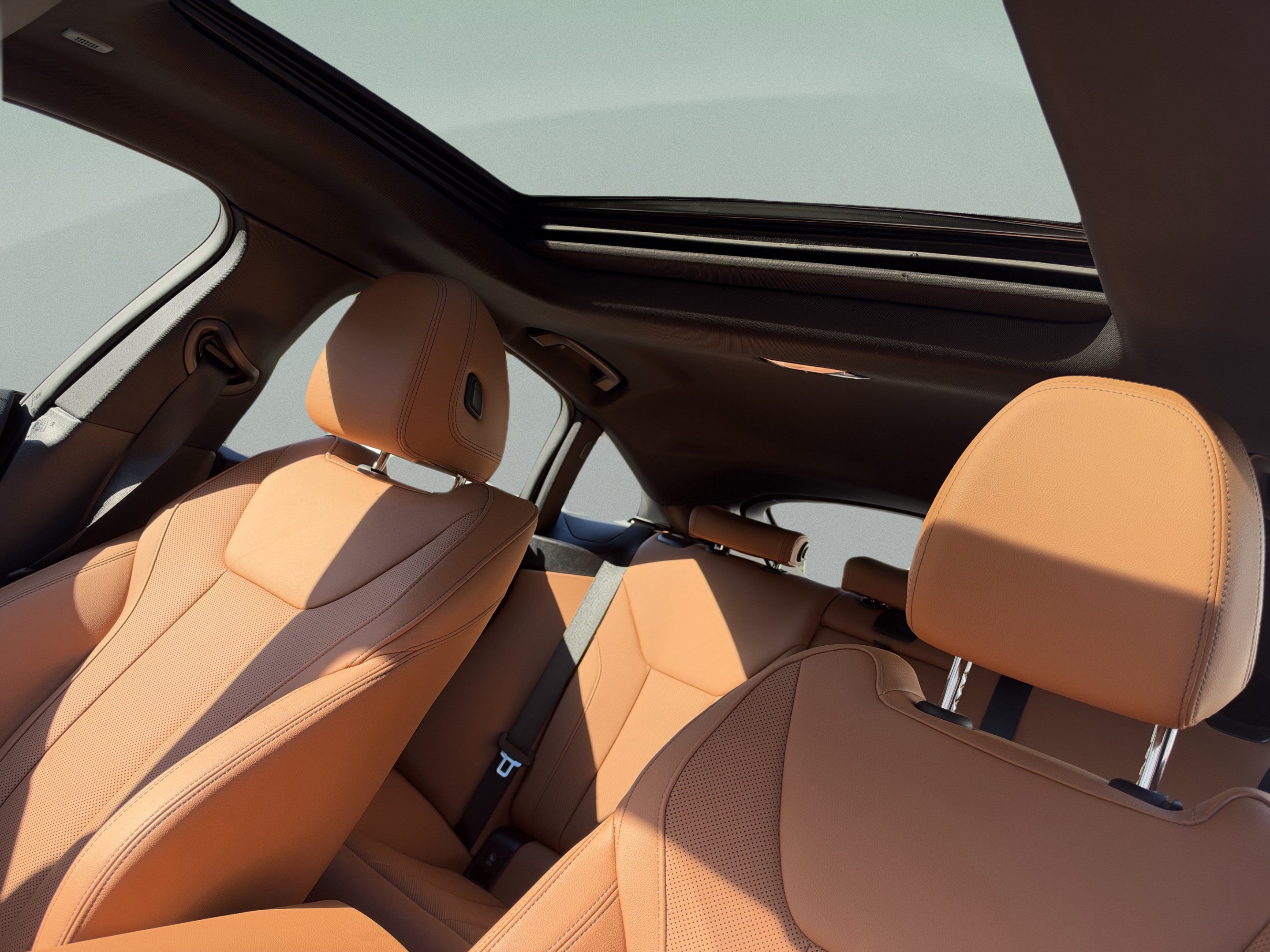 Used 2025 BMW i4 eDrive40 RWD image 18