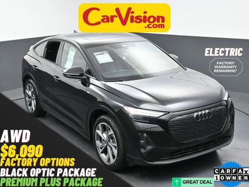 Used 2024 Audi Q4 e-tron Premium Plus w/ Premium Plus image 1