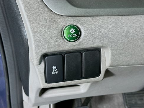 Used 2013 Honda CR-V LX image 17