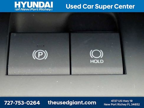 Used 2022 Toyota Venza Limited AWD/4WD image 30