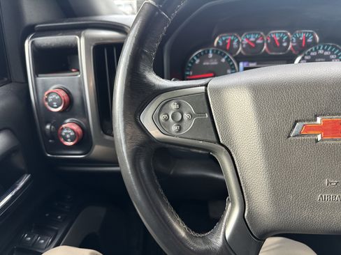 Used 2018 Chevrolet Silverado 1500 LT w/ Redline Edition image 18