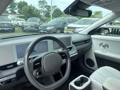 Used 2023 Hyundai Ioniq 5 SEL AWD/4WD image 16