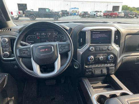 Used 2022 GMC Sierra 1500 SLT w/ SLT Convenience Package AWD/4WD image 16