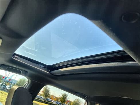 Certified 2025 Honda CR-V Sport image 32