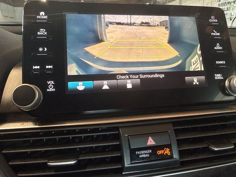 Used 2018 Honda Accord EX-L image 15