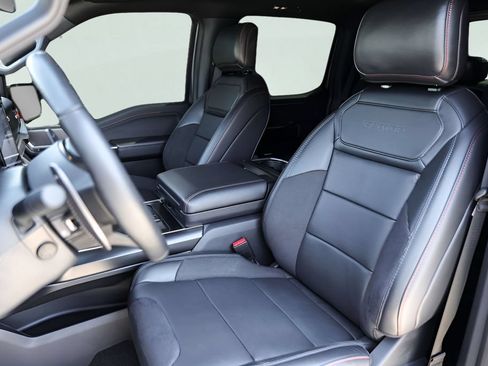 Used 2025 Ford F150 Raptor AWD/4WD image 10