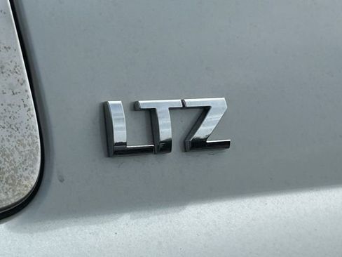 Used 2015 Chevrolet Suburban LTZ AWD/4WD image 12