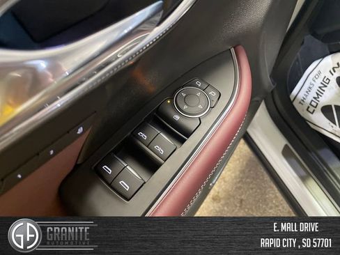 New 2026 Buick Envision Sport Touring AWD/4WD image 11