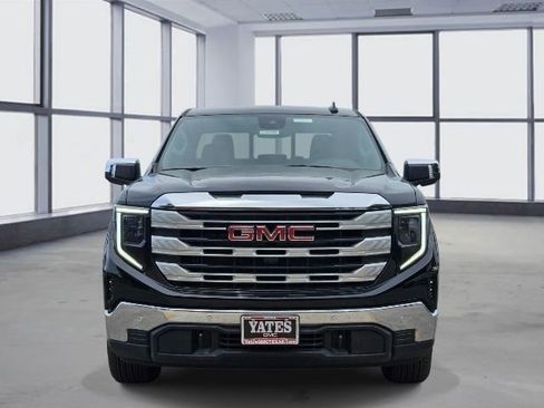 New 2025 GMC Sierra 1500 SLE w/ Preferred Package AWD/4WD image 2