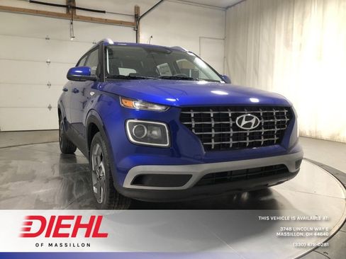 New 2026 Hyundai Venue SEL image 1
