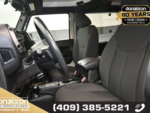 Used 2016 Jeep Wrangler Sport AWD/4WD image 9