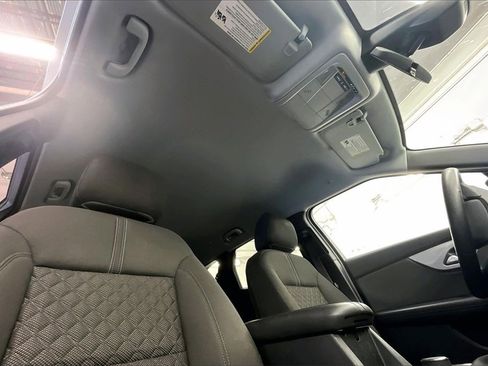 Used 2022 Chevrolet Blazer LT image 28