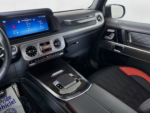Certified 2025 Mercedes-Benz G 63 AMG 4MATIC image 25