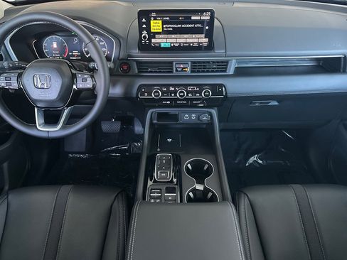 New 2025 Honda Pilot EX-L image 9