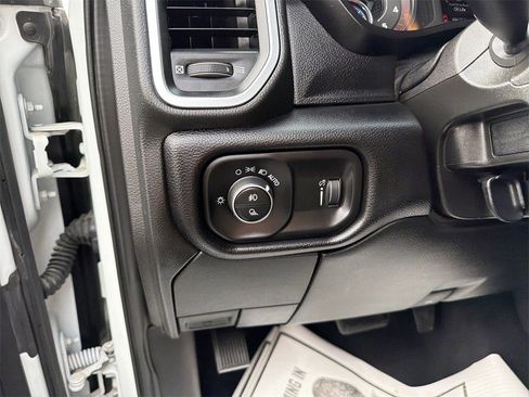 Used 2024 RAM 2500 Big Horn w/ Off Road Package image 15