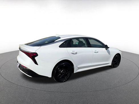 Used 2025 Kia K5 LXS image 14