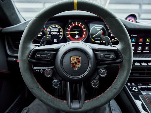 Used 2025 Porsche 911 GT3 RS w/ Weissach Package image 56