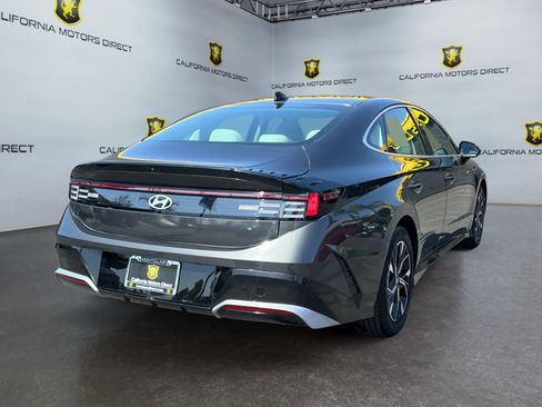 Used 2025 Hyundai Sonata SEL FWD image 5