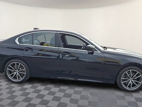 Used 2019 BMW 330i xDrive Sedan w/ Driving Assistance Package AWD/4WD image 9