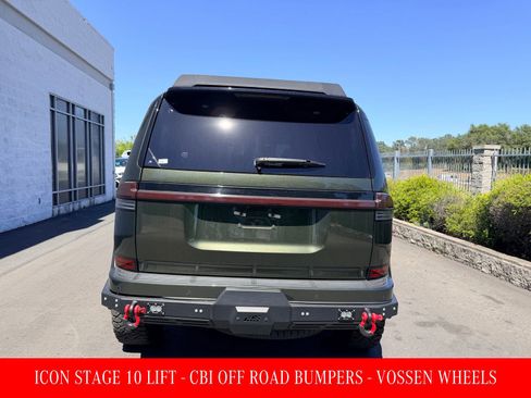 Used 2024 Lexus GX 550 w/ Cold Area Package AWD/4WD image 7