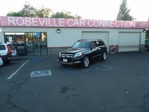 Used 2013 Mercedes-Benz GLK 350 4MATIC image 1