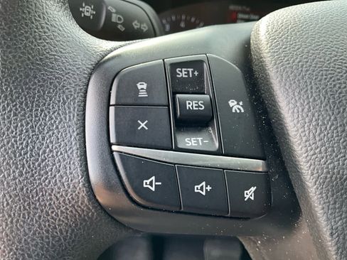 Used 2020 Ford Escape SE image 22