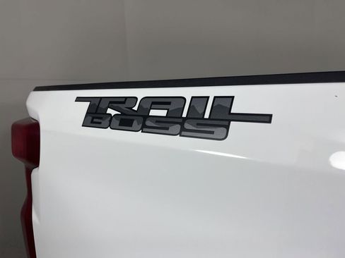 New 2026 Chevrolet Silverado 1500 LT Trail Boss w/ Safety Package AWD/4WD image 19
