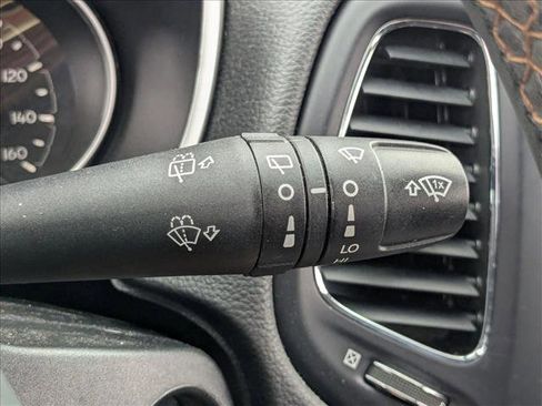 Used 2021 Jeep Compass Latitude image 7