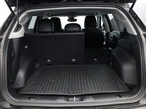 Used 2022 Jeep Compass Trailhawk w/ Trailhawk Elite Group image 28